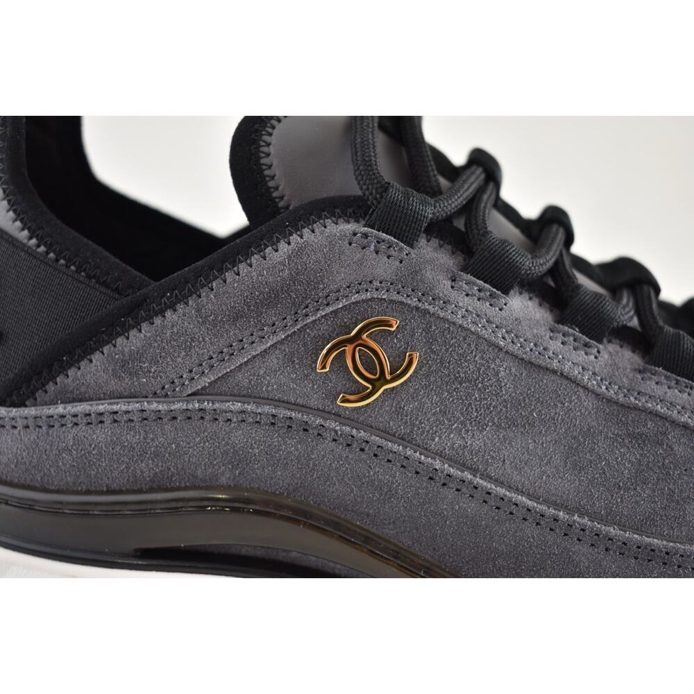 Chanel 23K Grey Suede Black White CC Logo Lace Up Low Top Trainer Sneaker 42 - Picture 4 of 15